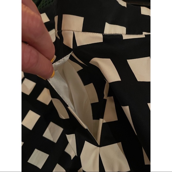 Skirt with POCKETS! - Picture 6 of 6